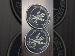 Obtenez des écussons personnalisables pour vêtements avec un design sur mesure en 7 à 10 jours ouvrables de production