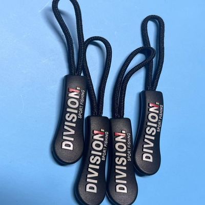 Des cordons de fermeture à glissière en caoutchouc en nylon en plastique noir OEM