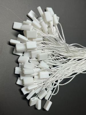 Résistant à la fermeture carré étiquette en plastique fixateur de la corde d'étanchéité CMYK pour les vêtements personnalisés