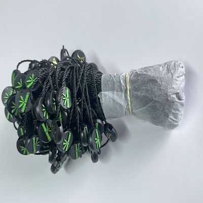 Vêtement suspendu Balance en plastique étiquette cordes fixations Noir Léger